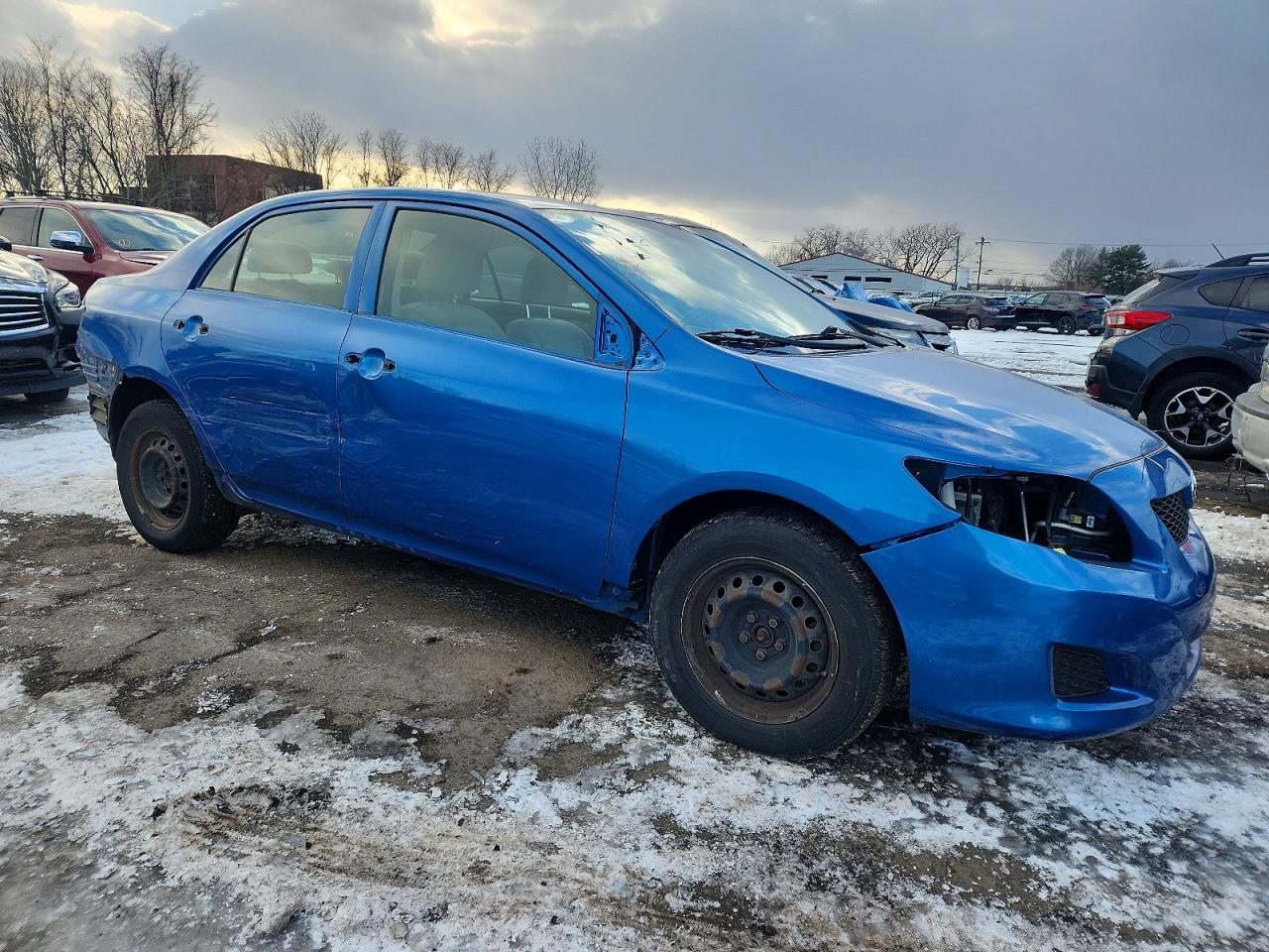 2010 TOYOTA COROLLA BASE photo 4