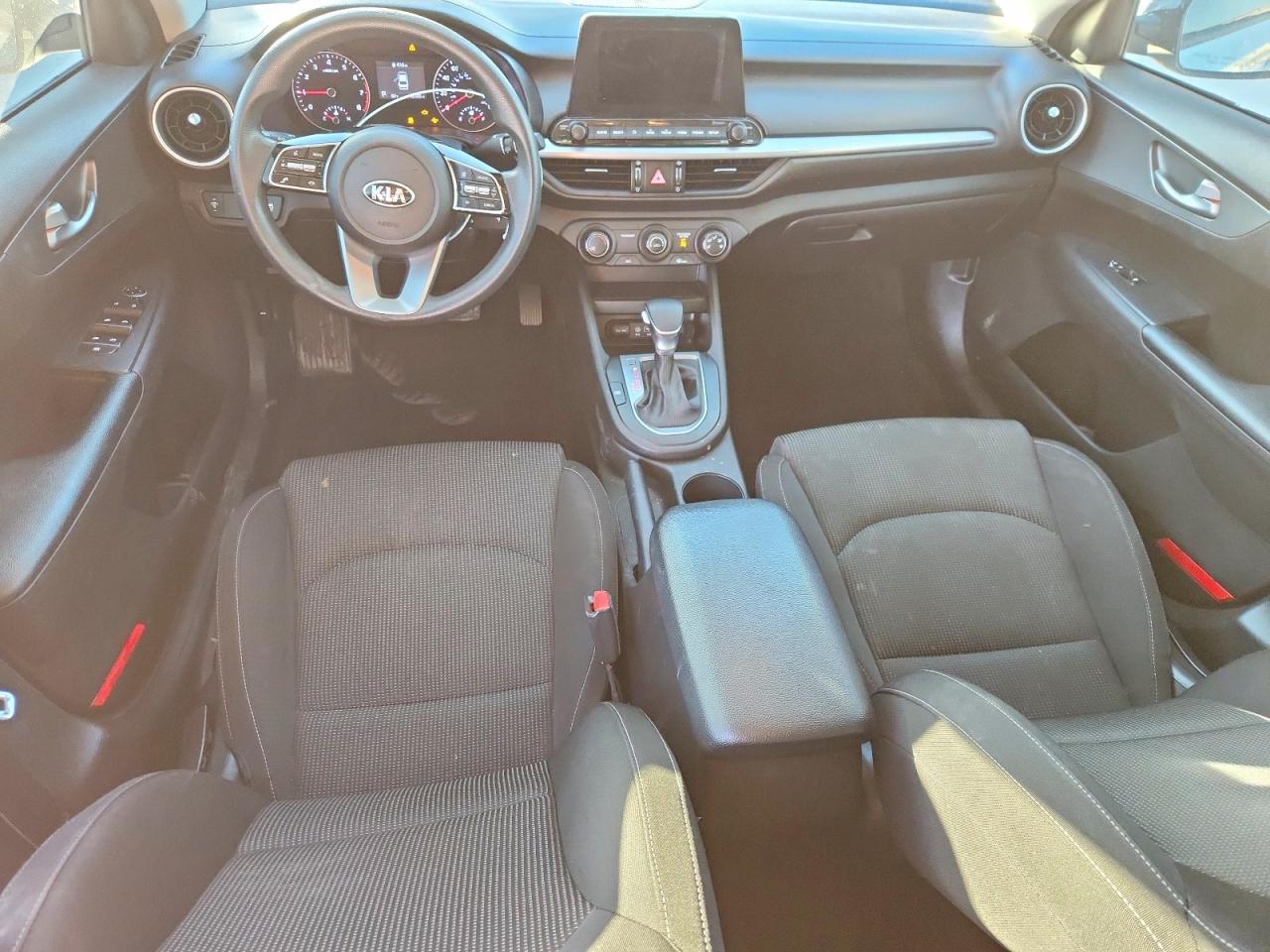 2021 KIA FORTE FE photo 8