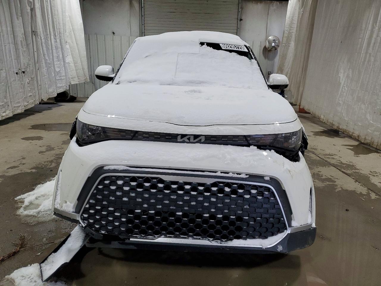 2024 KIA SOUL LX photo 9