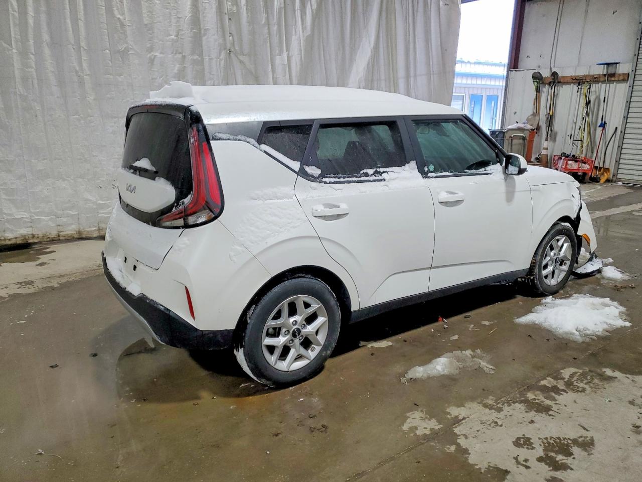 2024 KIA SOUL LX photo 5
