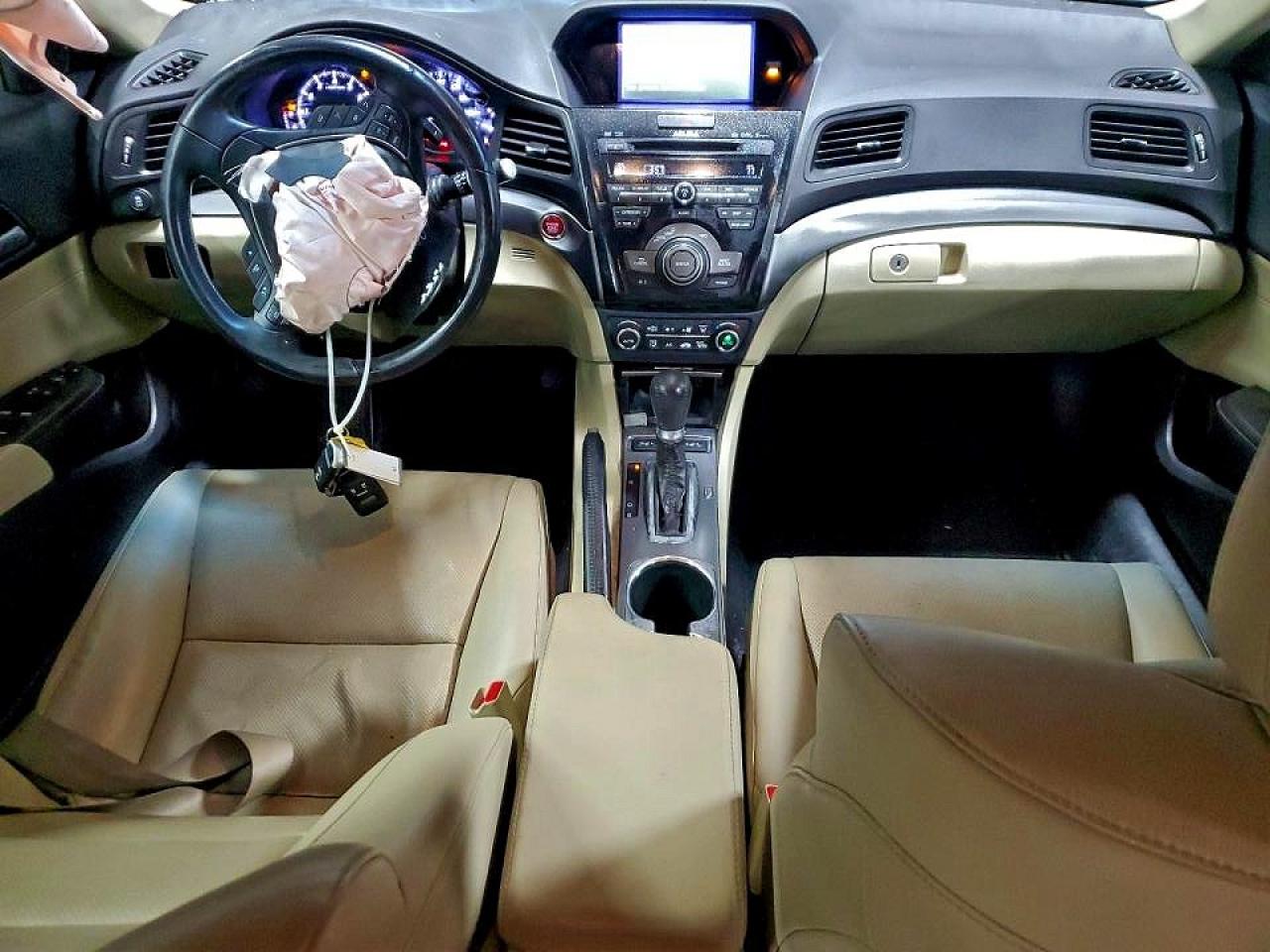 2013 ACURA ILX 20 TECH photo 29