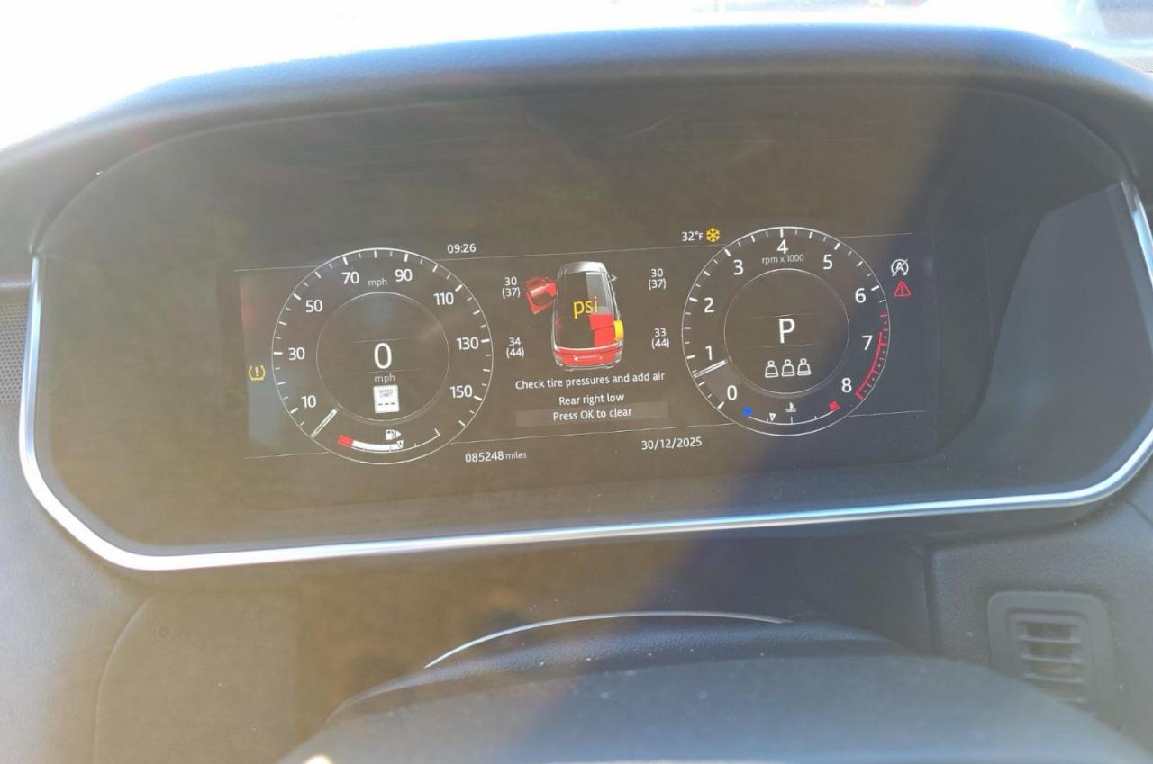 2019 LAND ROVER RANGE ROVER SPORT HSE photo 8