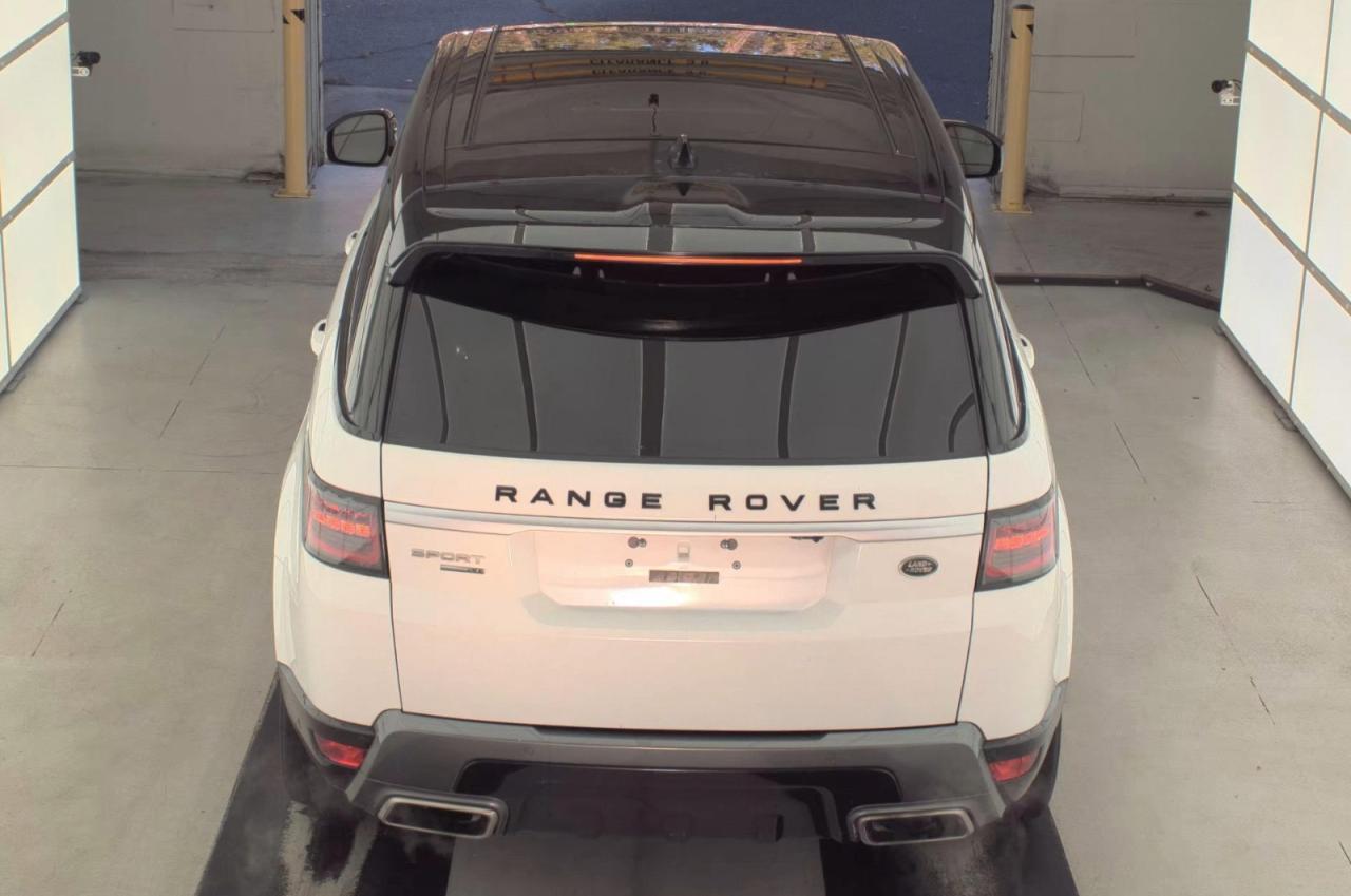 2019 LAND ROVER RANGE ROVER SPORT HSE photo 13