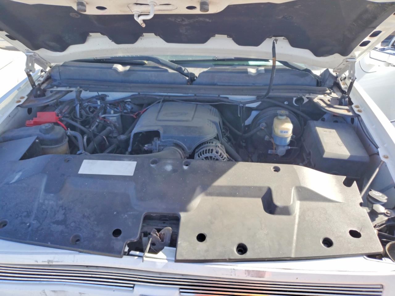 2010 CHEVROLET SILVERADO C1500 LT photo 12