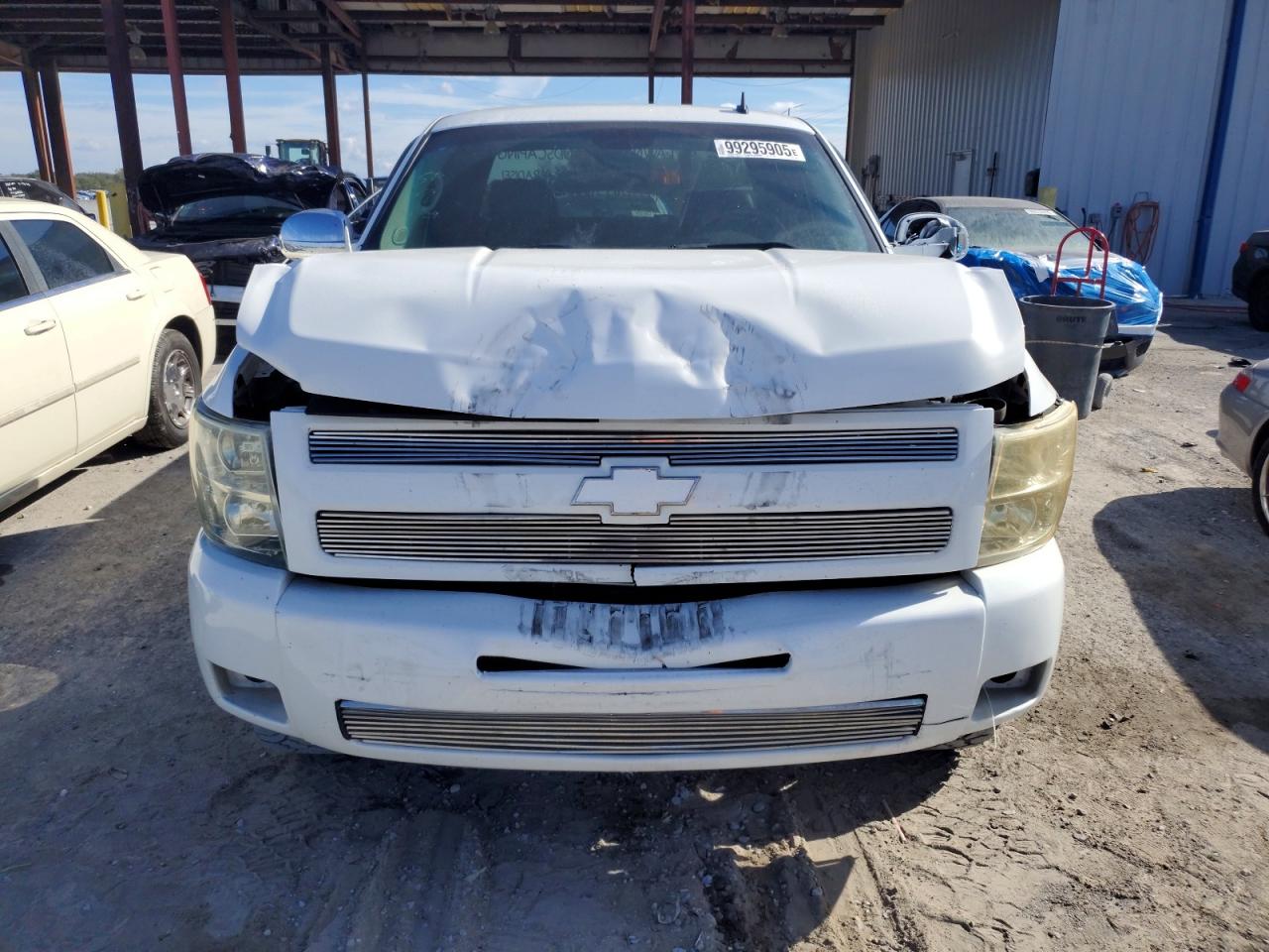 2010 CHEVROLET SILVERADO C1500 LT photo 5