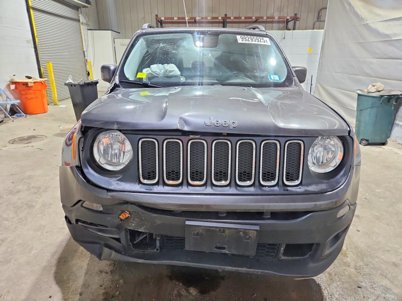 2017 JEEP RENEGADE LATITUDE photo 5