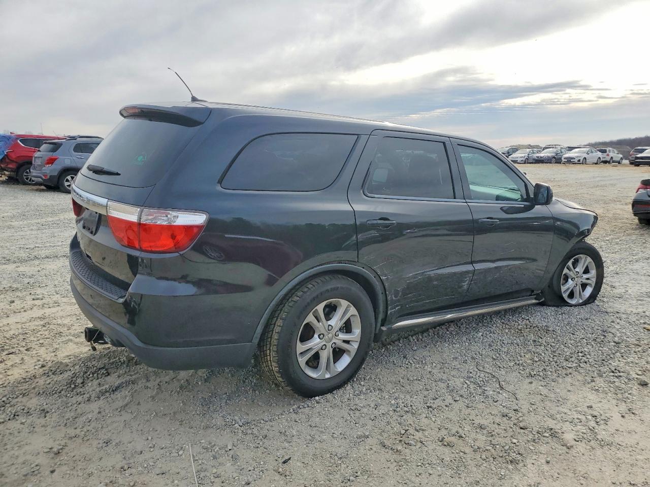 2013 DODGE DURANGO SXT photo 3