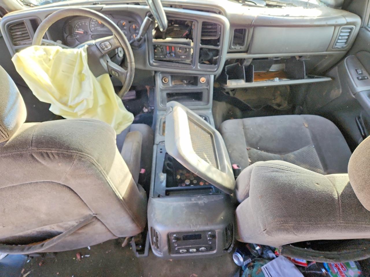 2005 CHEVROLET SILVERADO C1500 photo 8