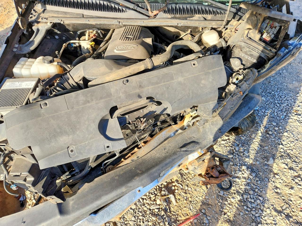 2005 CHEVROLET SILVERADO C1500 photo 11