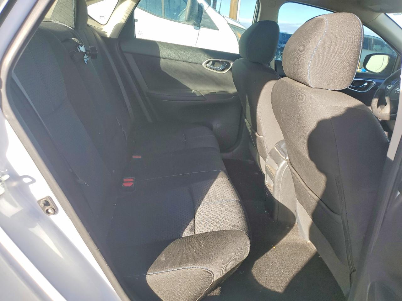 2018 NISSAN SENTRA S photo 10