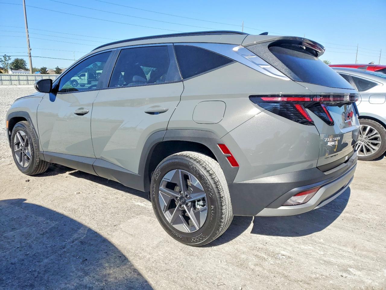 2026 HYUNDAI TUCSON SEL CONVENIENCE photo 2