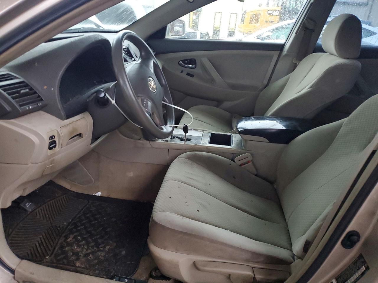 2009 TOYOTA CAMRY BASE photo 13