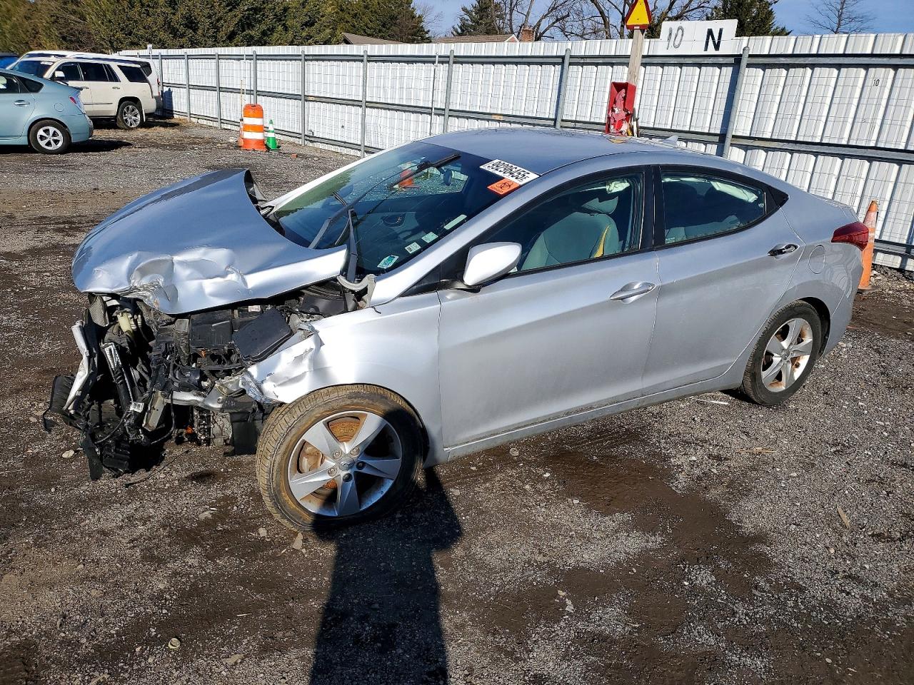 2013 HYUNDAI ELANTRA
