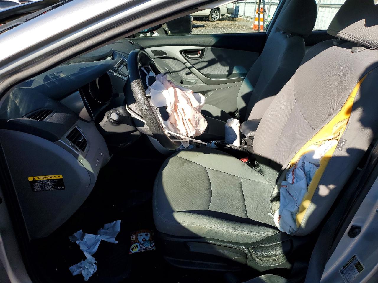 2013 HYUNDAI ELANTRA GLS photo 7
