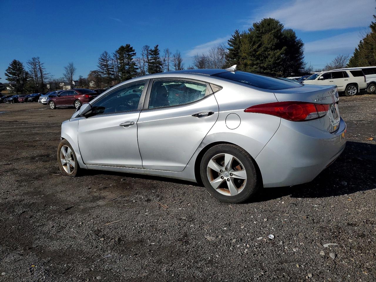 2013 HYUNDAI ELANTRA GLS photo 2