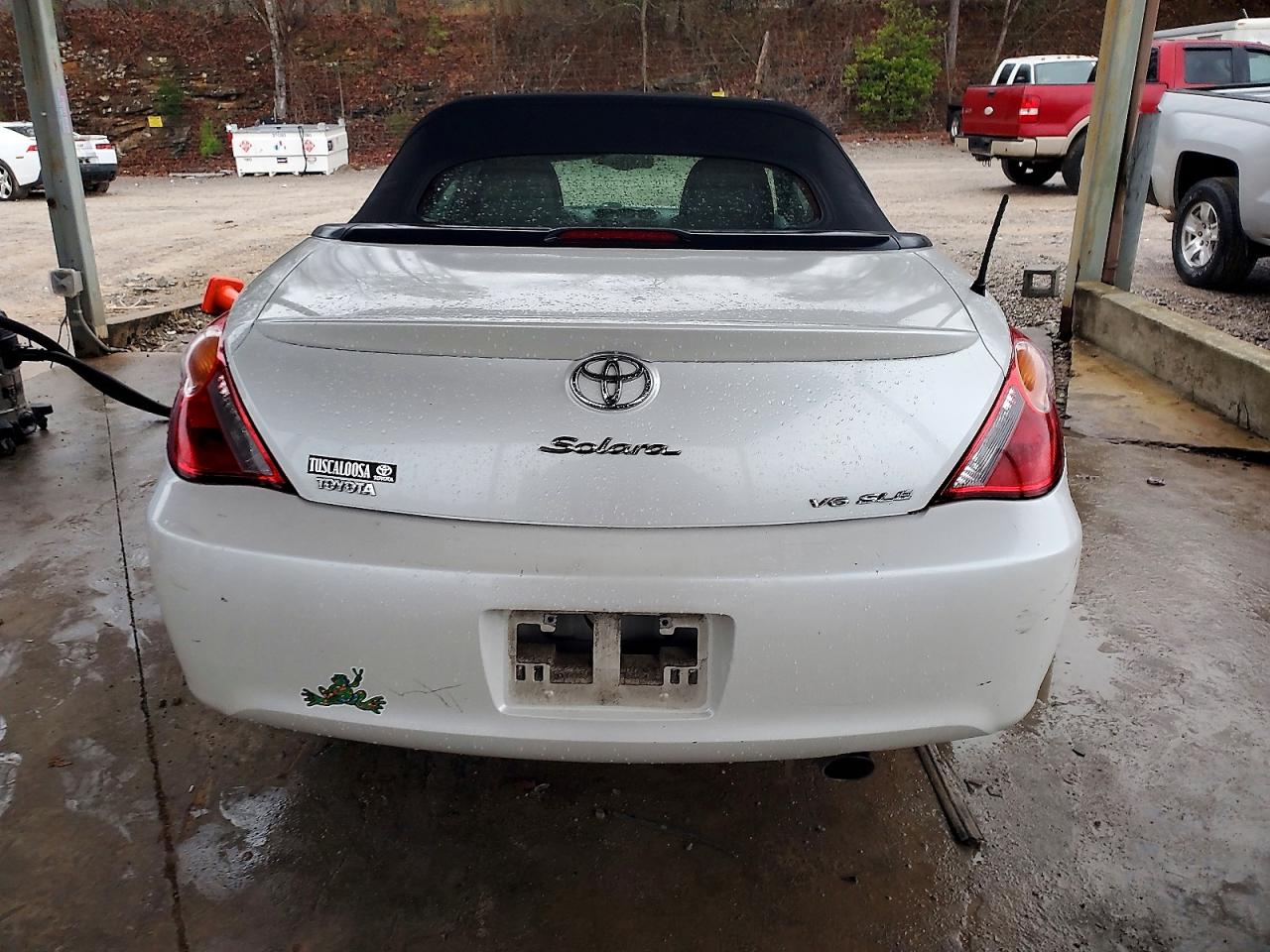 2006 TOYOTA CAMRY SOLARA SE photo 6
