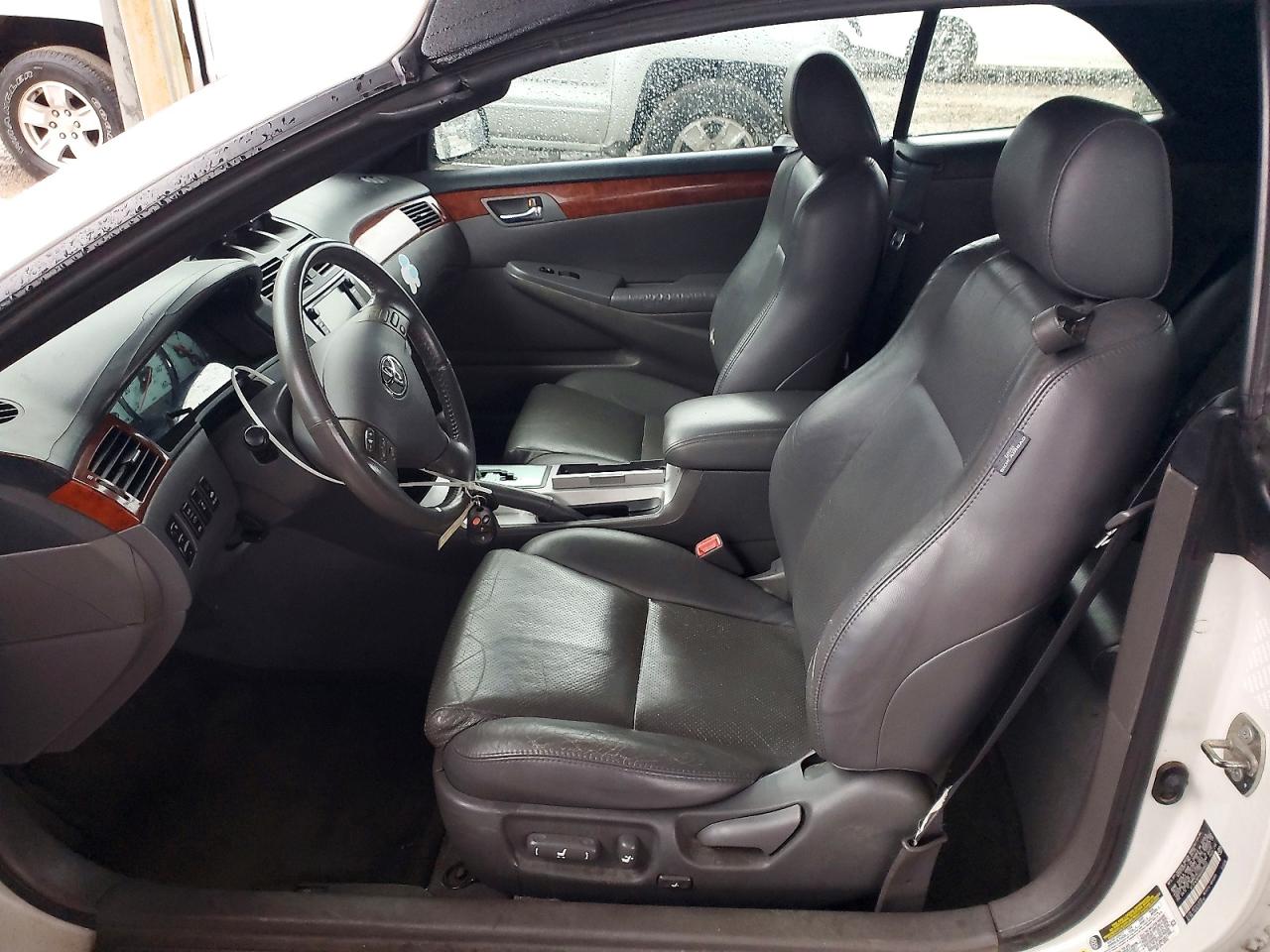 2006 TOYOTA CAMRY SOLARA SE photo 7