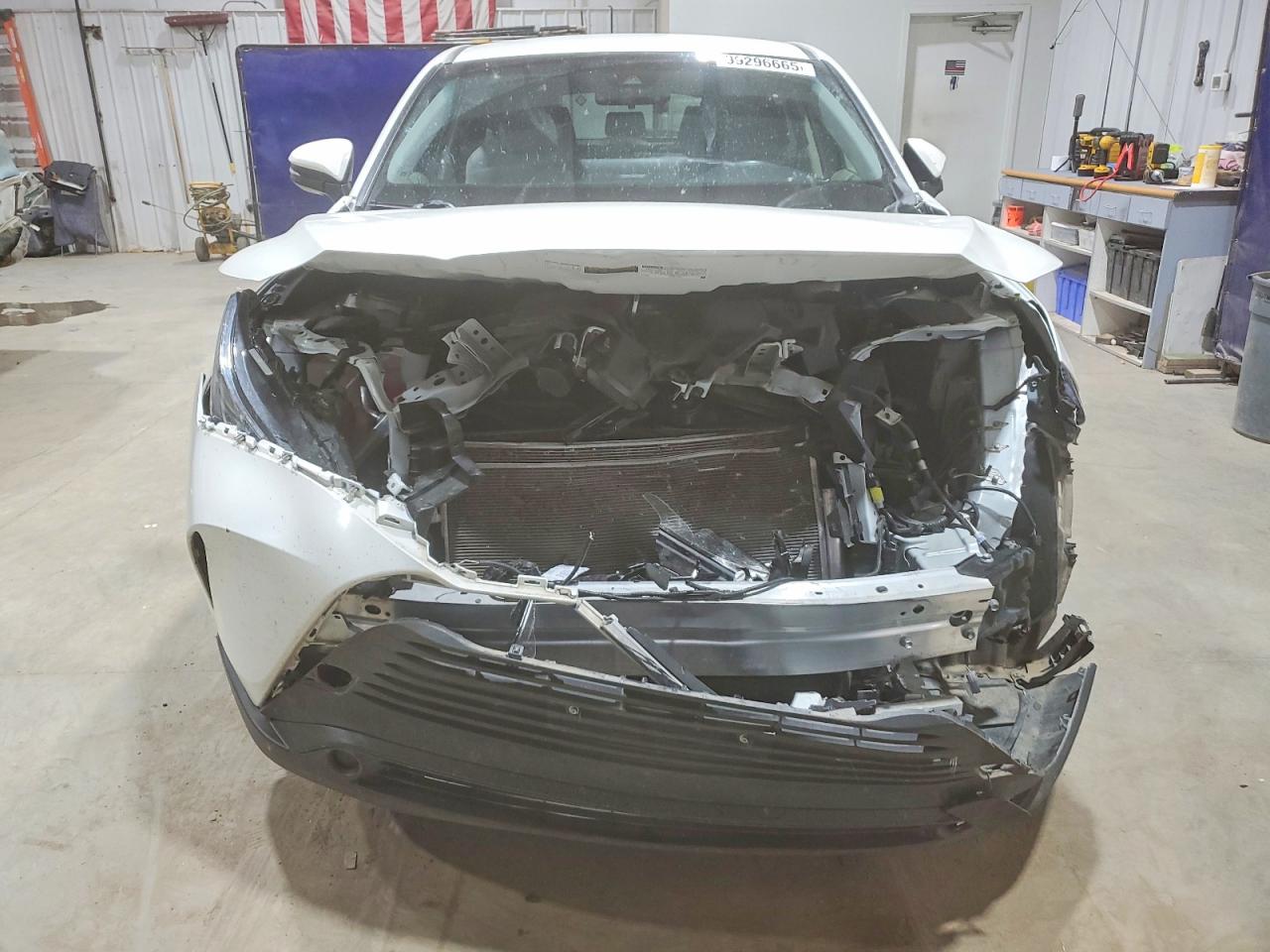 2022 TOYOTA VENZA LE photo 5
