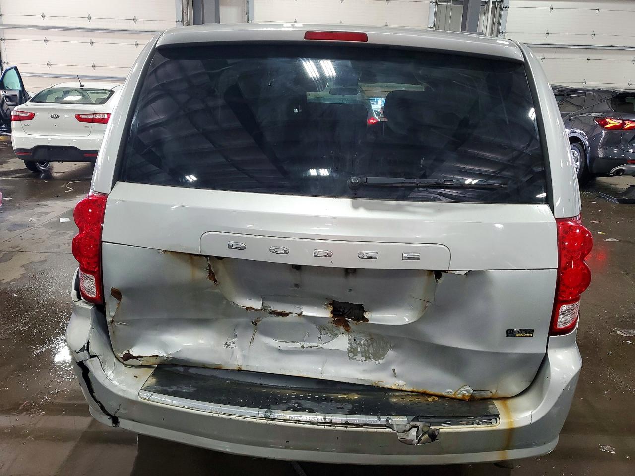 2012 DODGE GRAND CARAVAN SXT photo 6