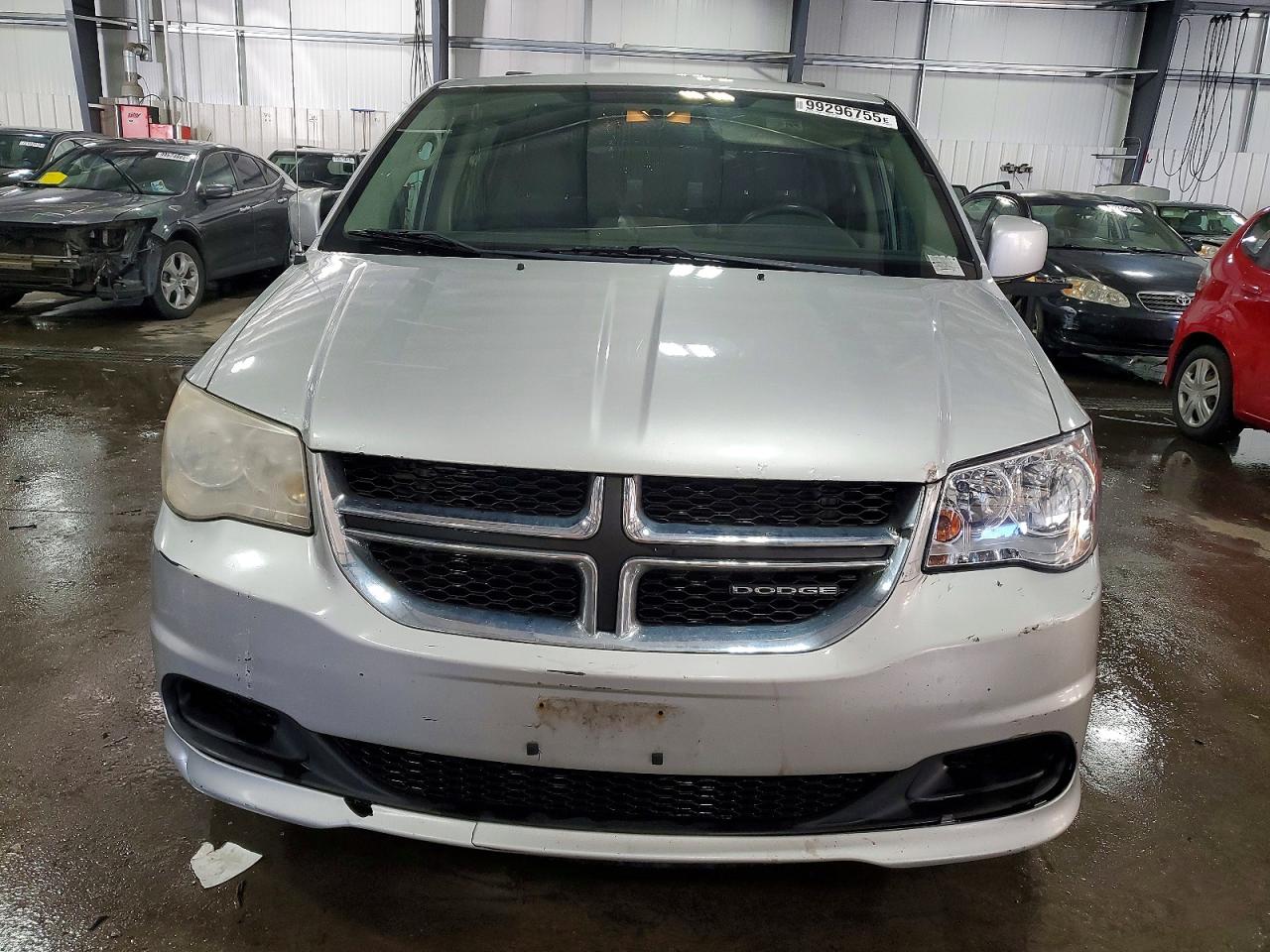 2012 DODGE GRAND CARAVAN SXT photo 5