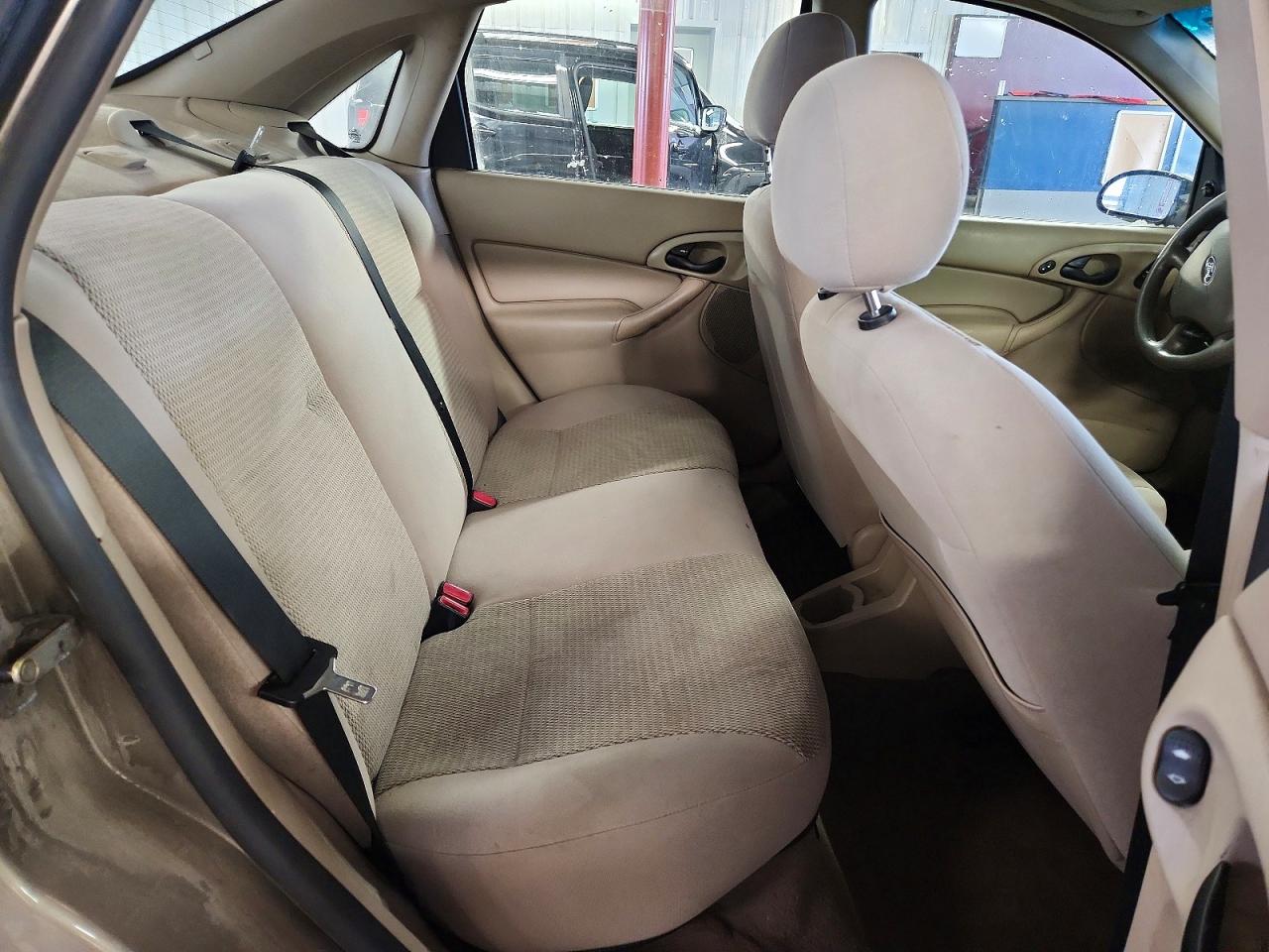2004 FORD FOCUS SE COMFORT photo 10
