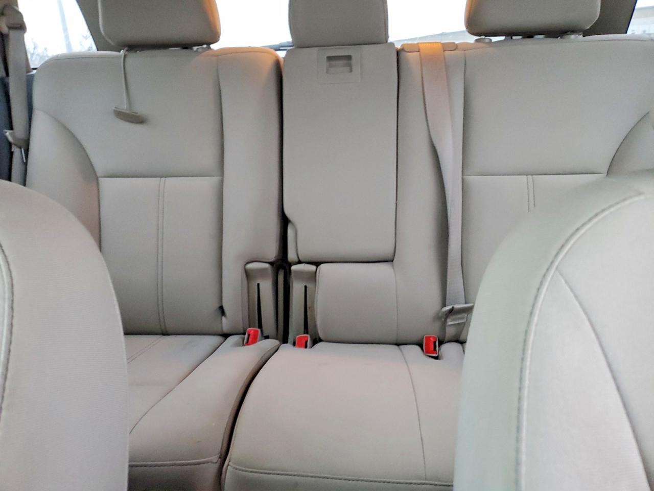2011 FORD EDGE SE photo 19