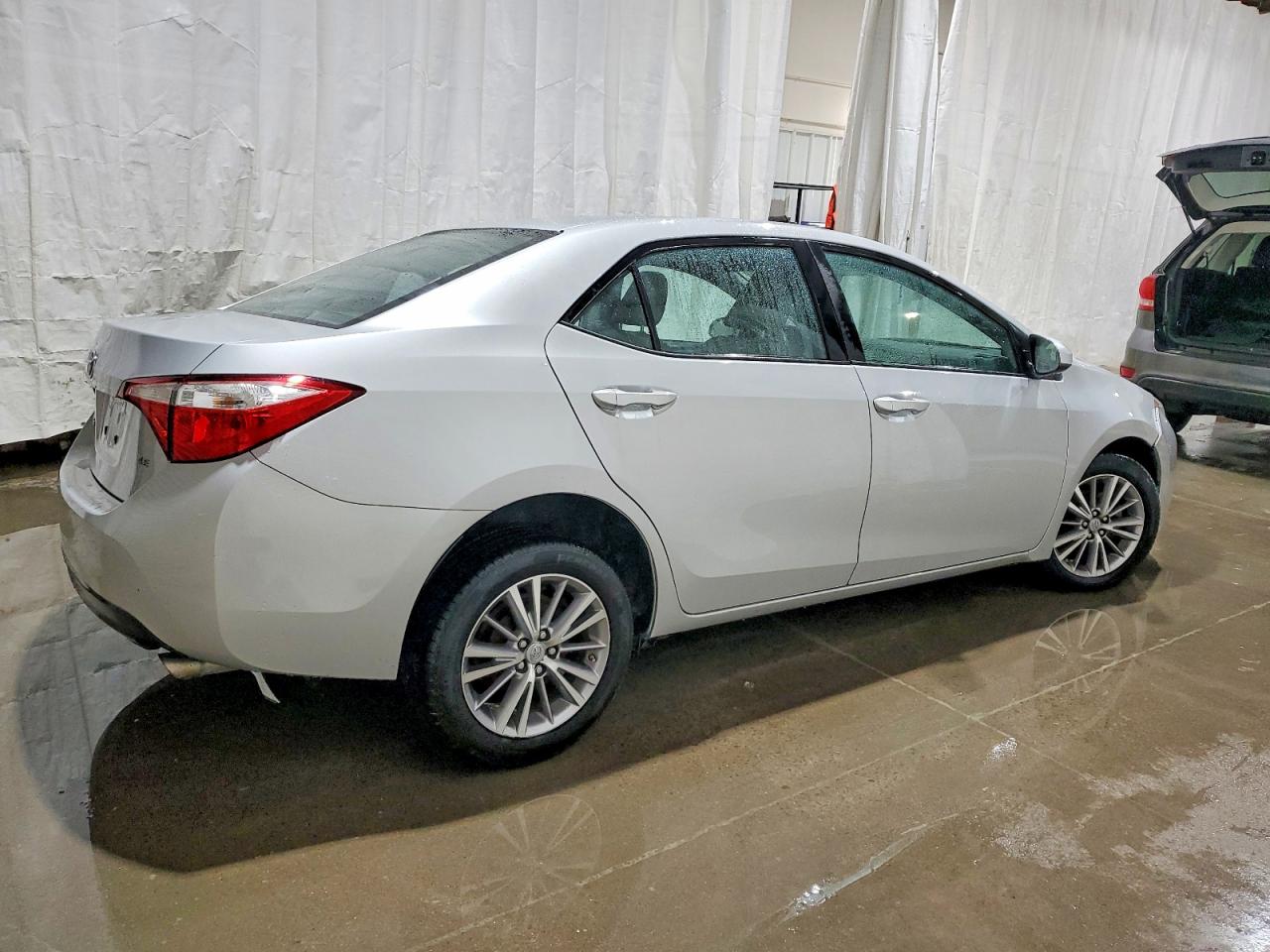 2015 TOYOTA COROLLA L photo 3