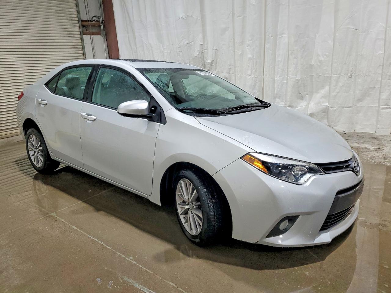 2015 TOYOTA COROLLA L photo 4