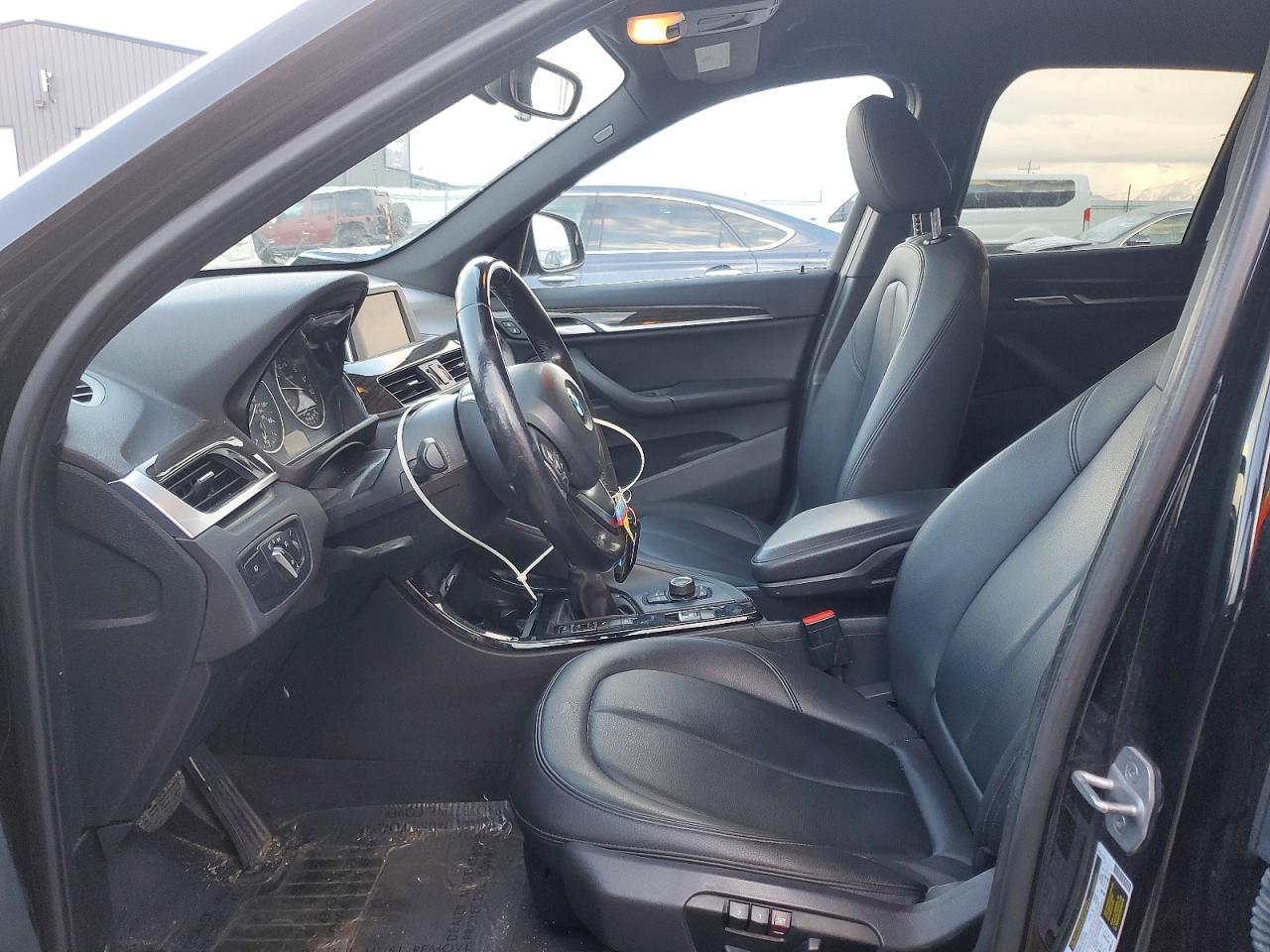 2016 BMW X1 XDRIVE28I photo 7