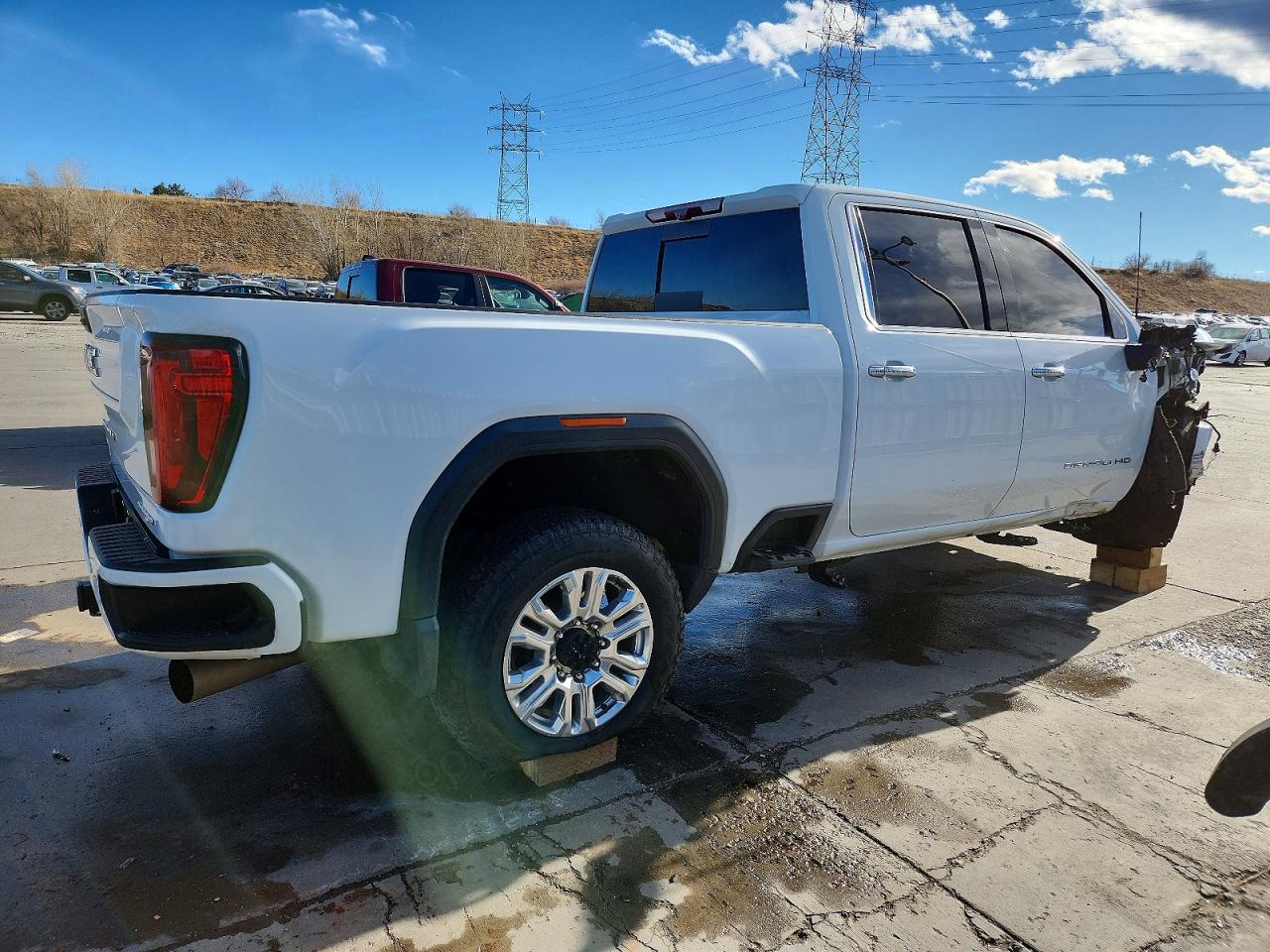 2021 GMC SIERRA K2500 DENALI photo 3