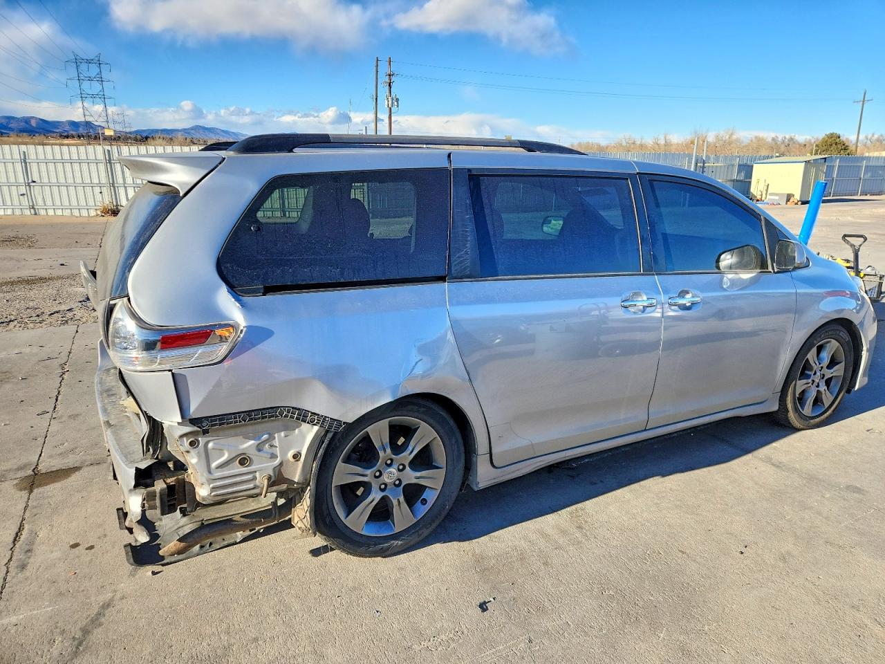 2015 TOYOTA SIENNA SPORT photo 5