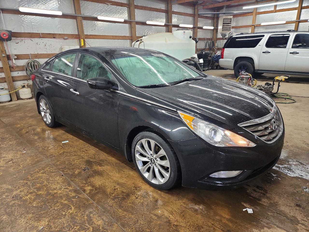 2013 HYUNDAI SONATA SE photo 4