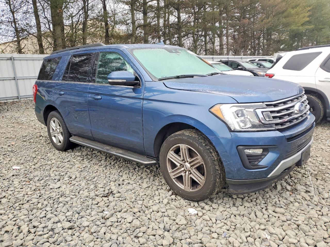2019 FORD EXPEDITION XLT photo 4