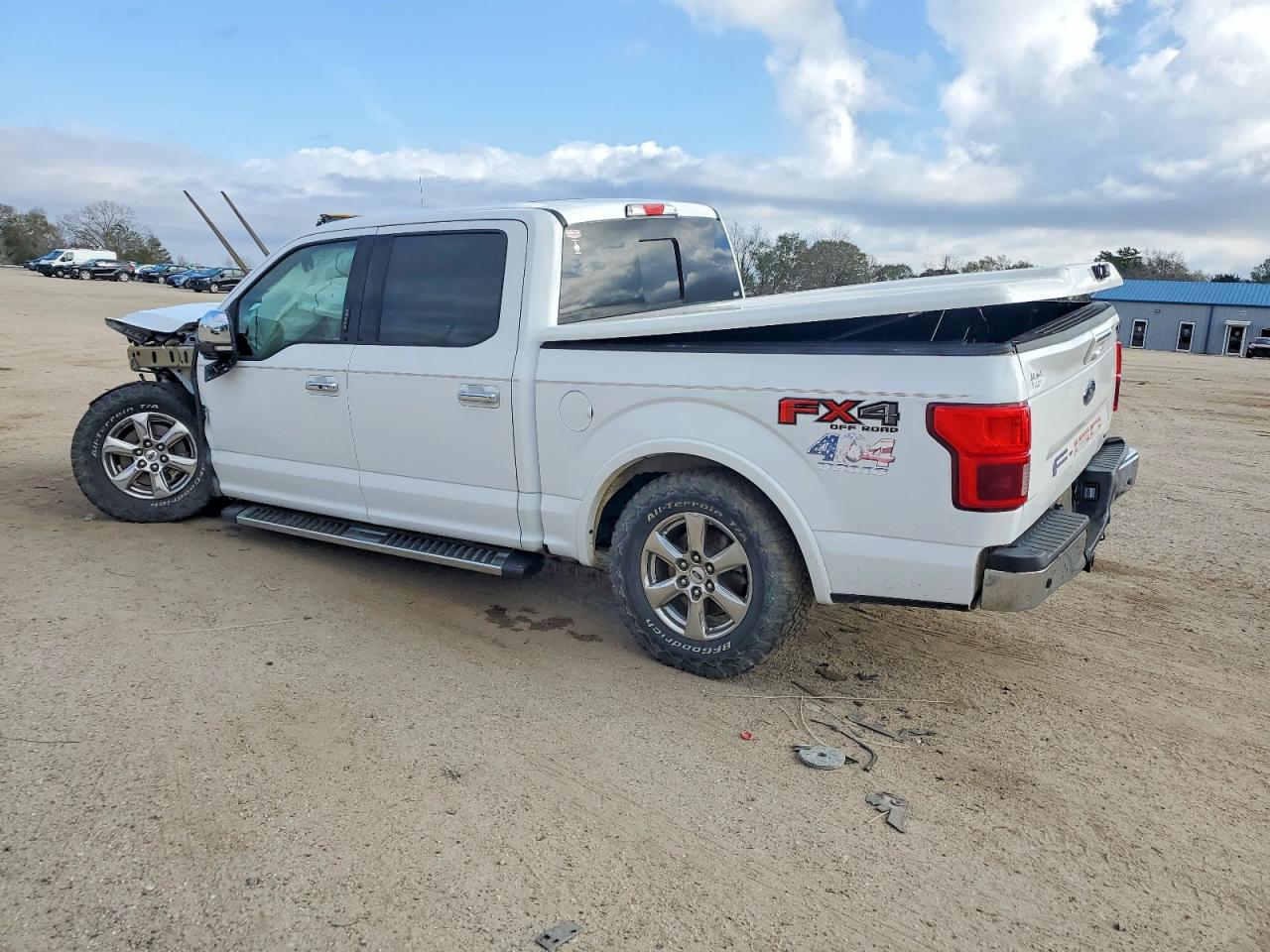 2019 FORD F150 SUPERCREW photo 2