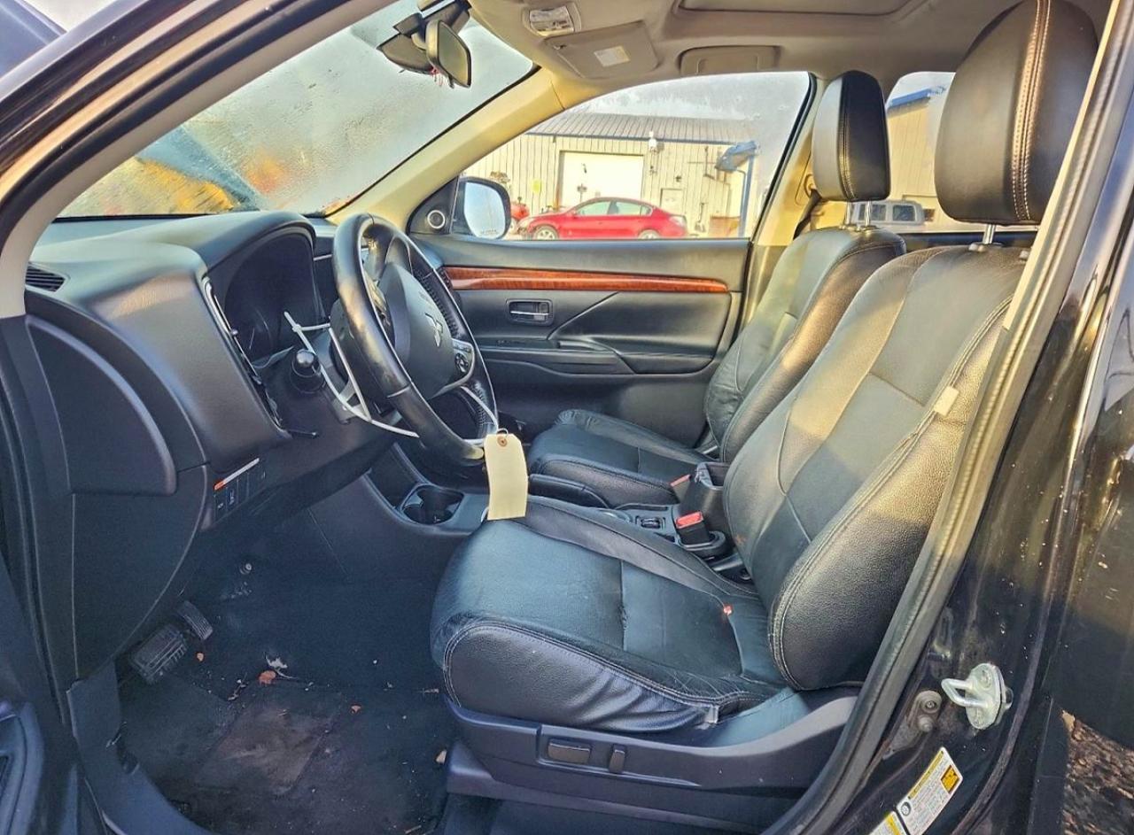 2014 MITSUBISHI OUTLANDER GT photo 7