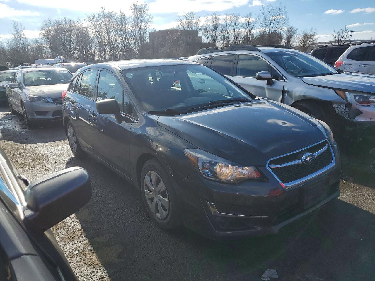 2016 SUBARU IMPREZA photo 4