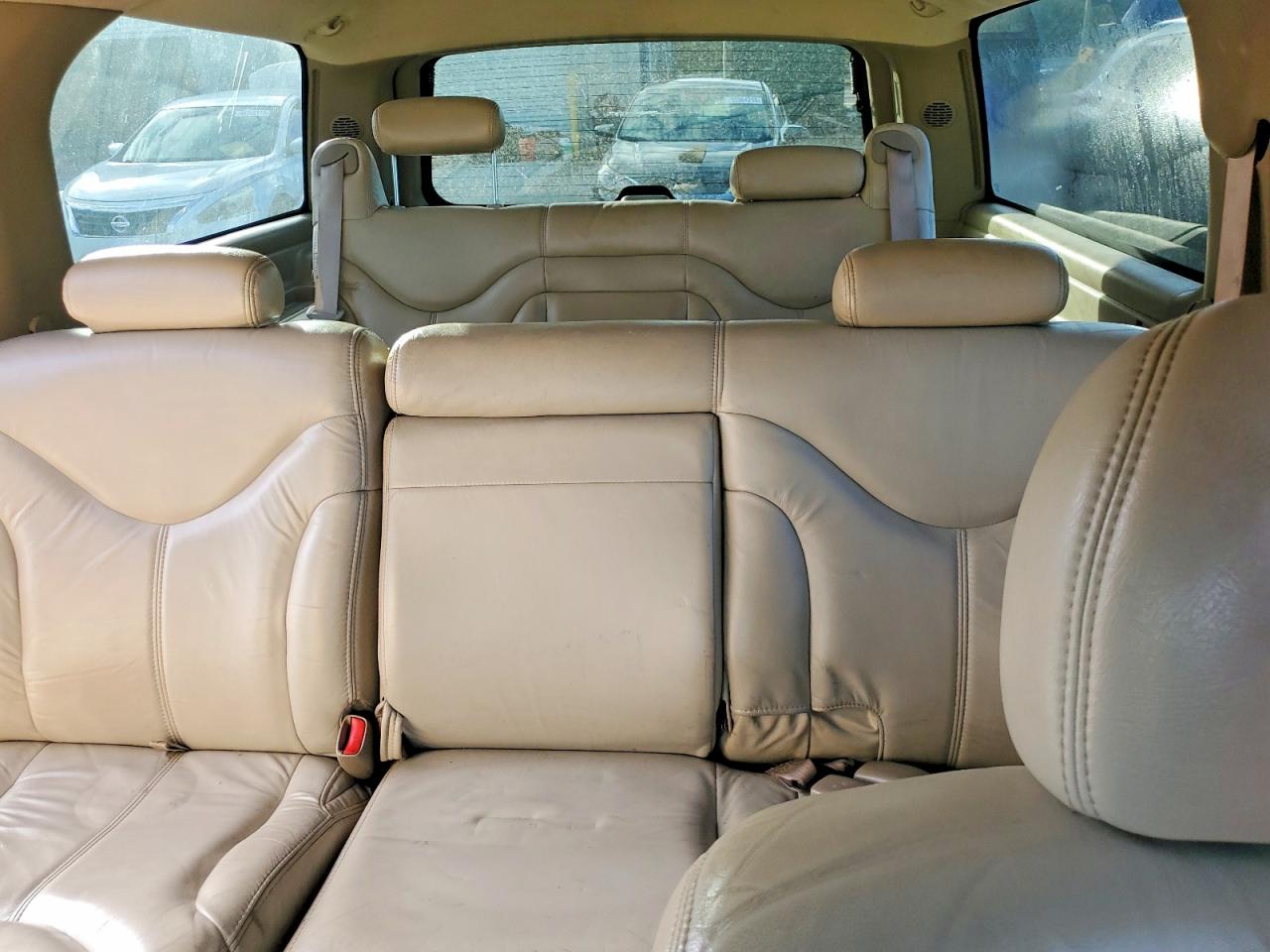 2002 GMC YUKON XL C1500 photo 10