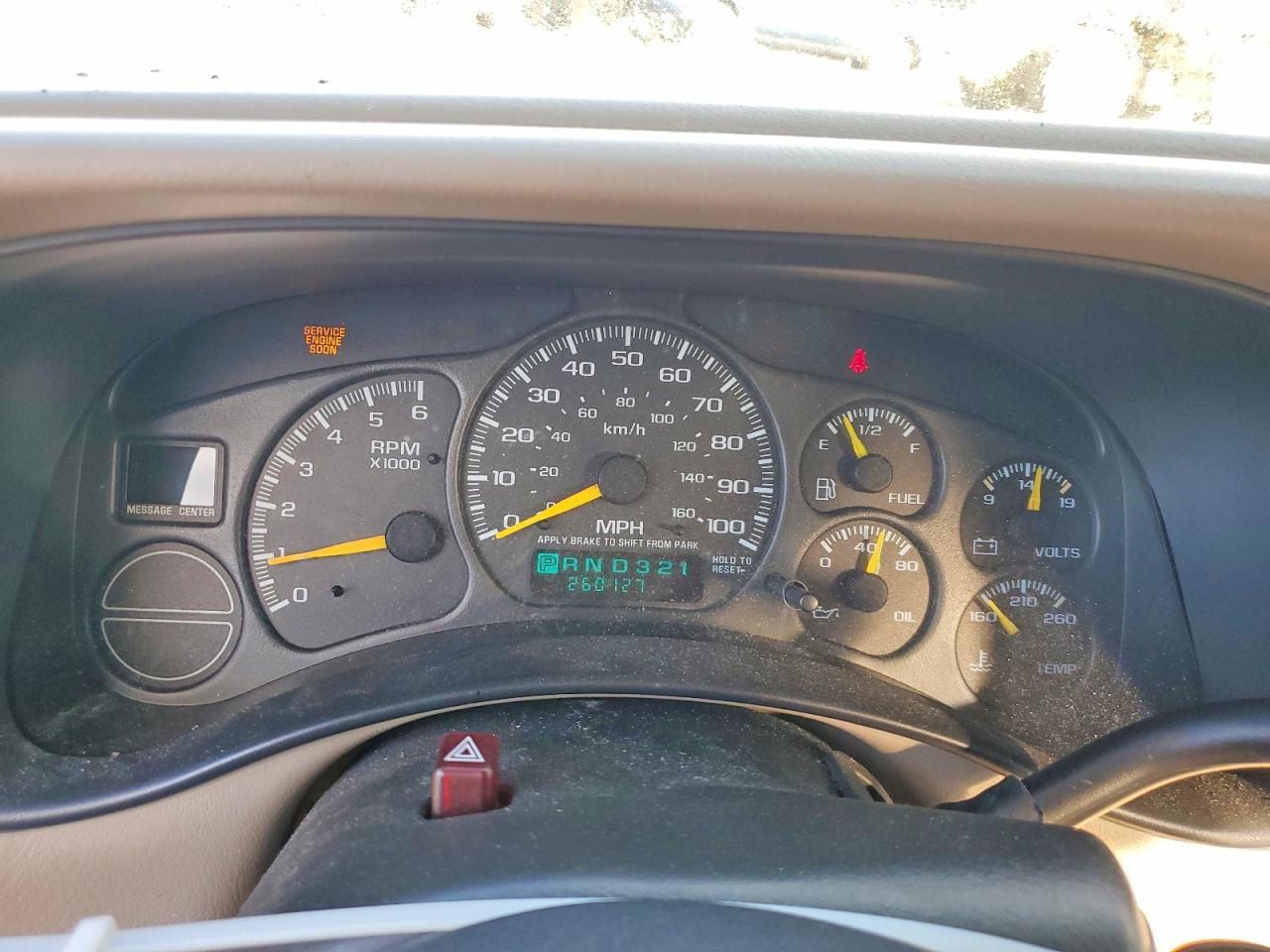 2002 GMC YUKON XL C1500 photo 9