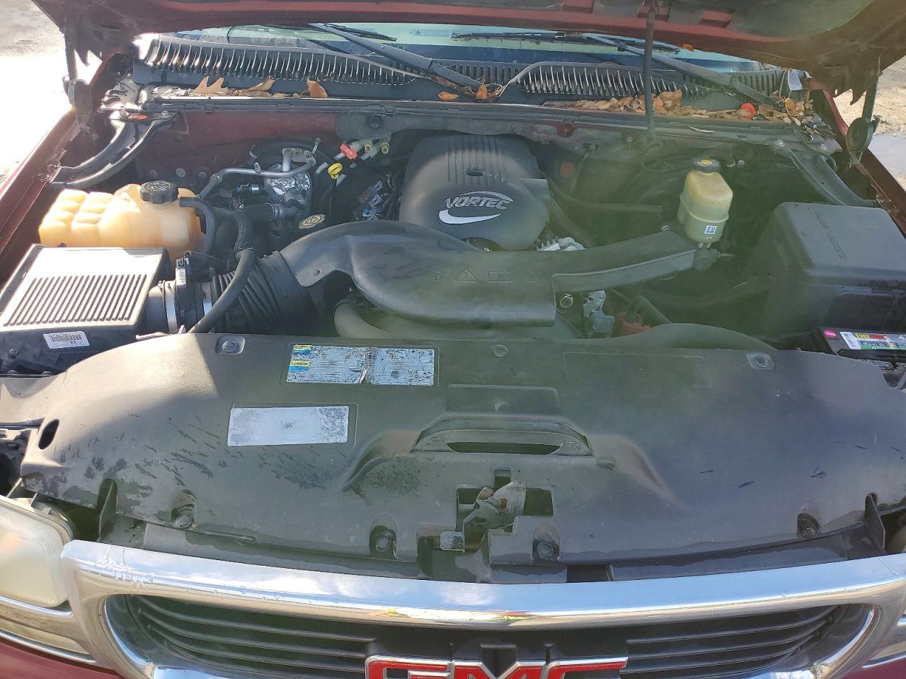 2002 GMC YUKON XL C1500 photo 12