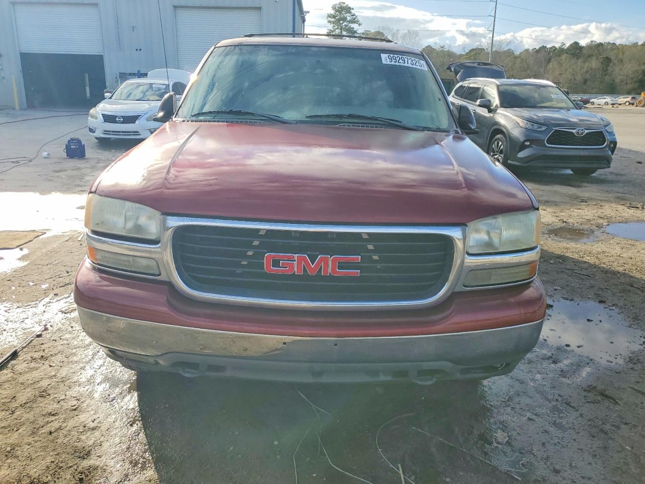 2002 GMC YUKON XL C1500 photo 5