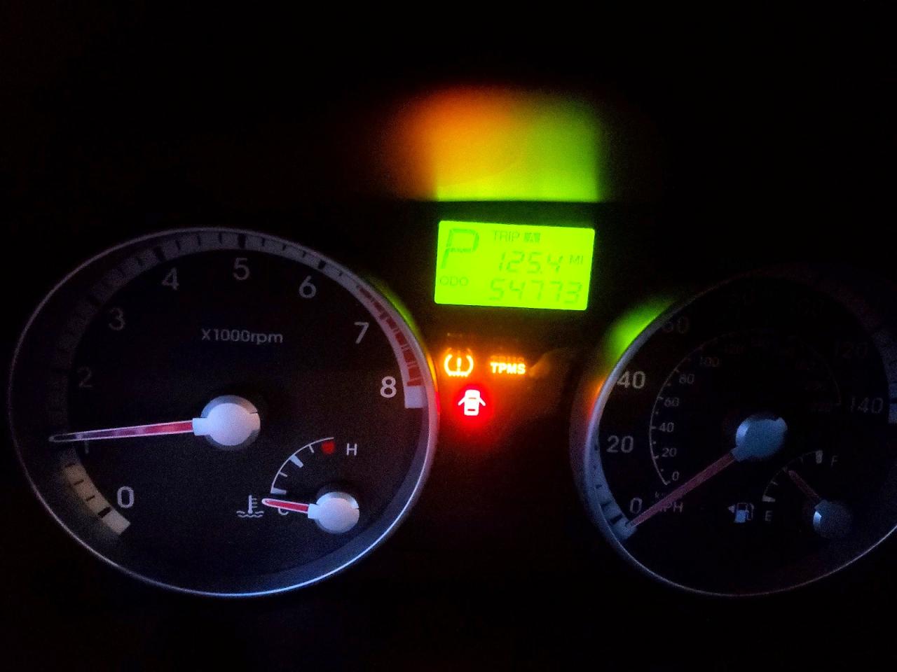 2008 HYUNDAI ACCENT SE photo 9