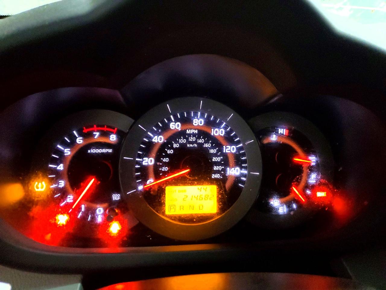 2007 TOYOTA RAV4 photo 9