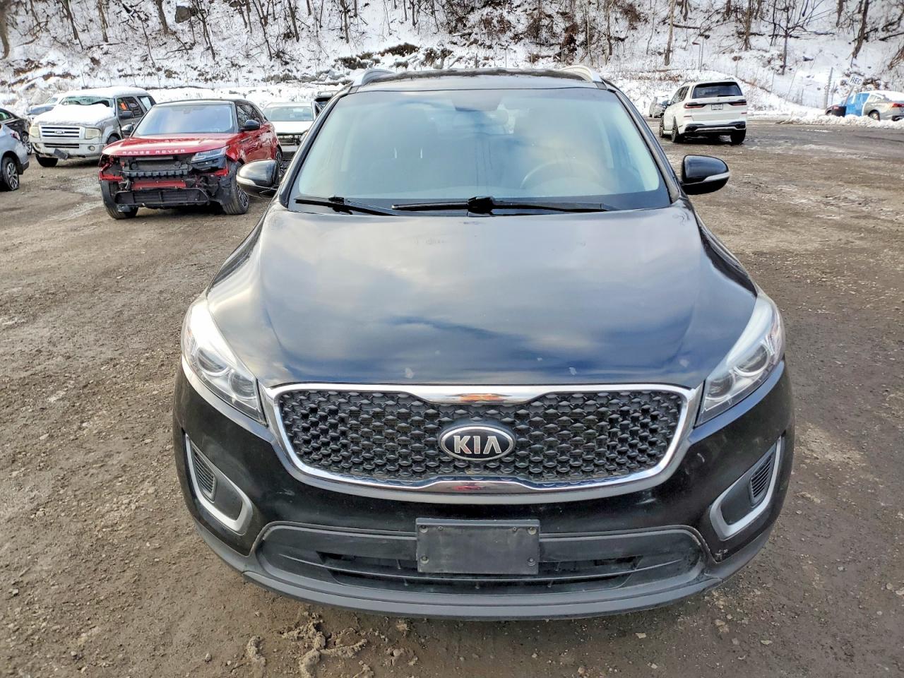 2016 KIA SORENTO LX photo 5