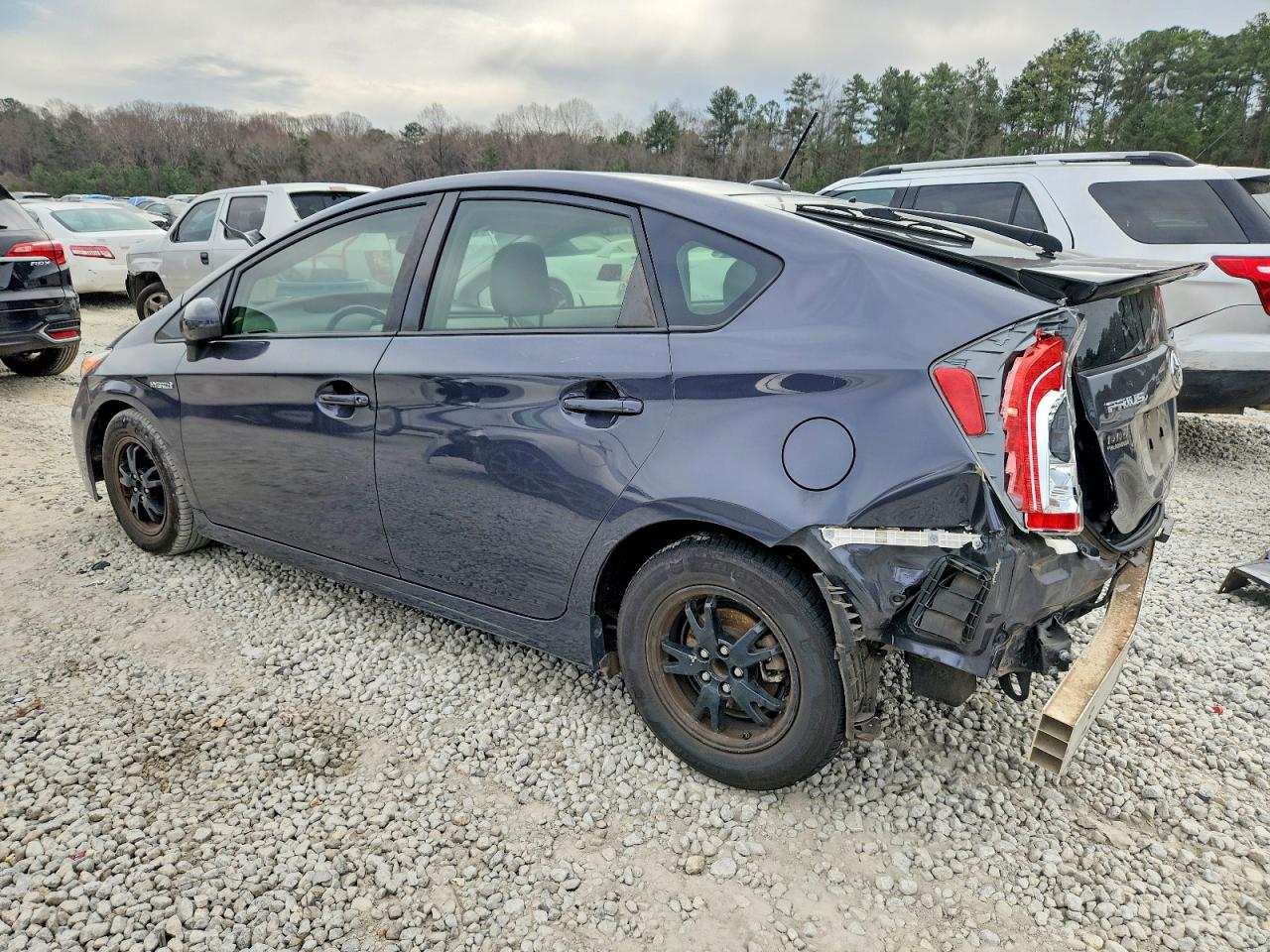 2014 TOYOTA PRIUS photo 2
