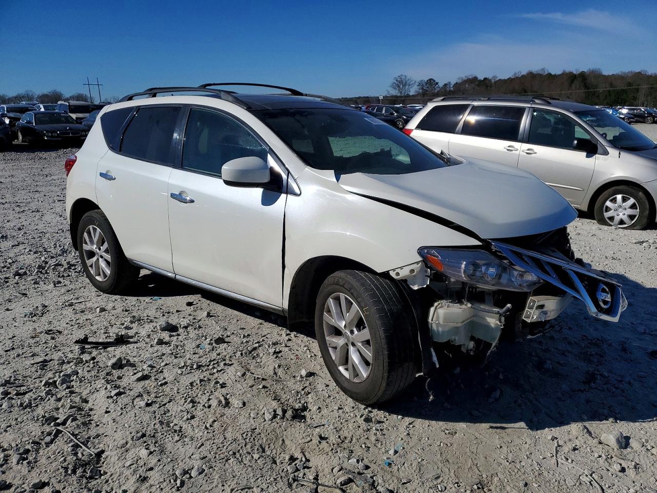 2014 NISSAN MURANO S photo 4