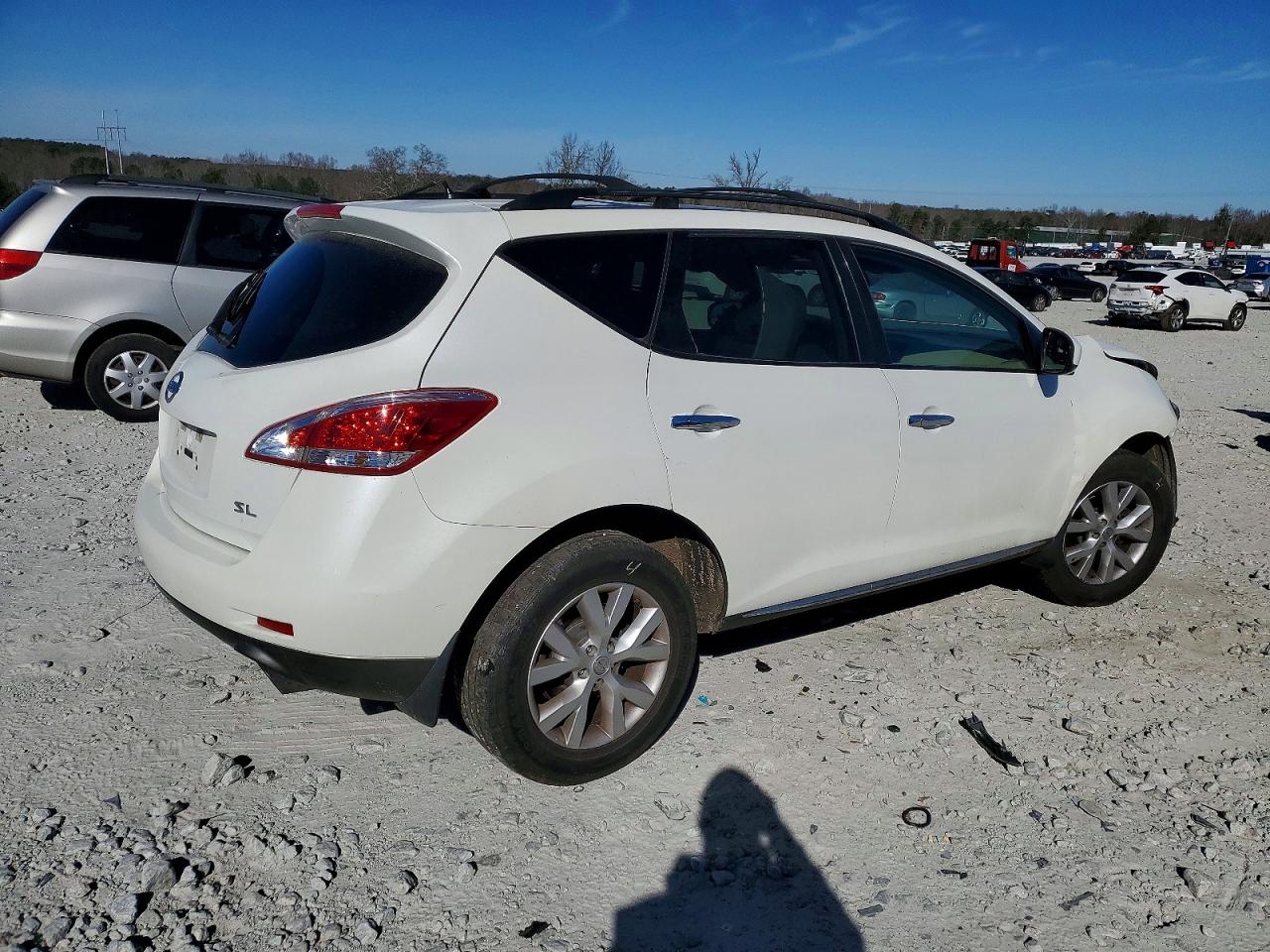 2014 NISSAN MURANO S photo 3