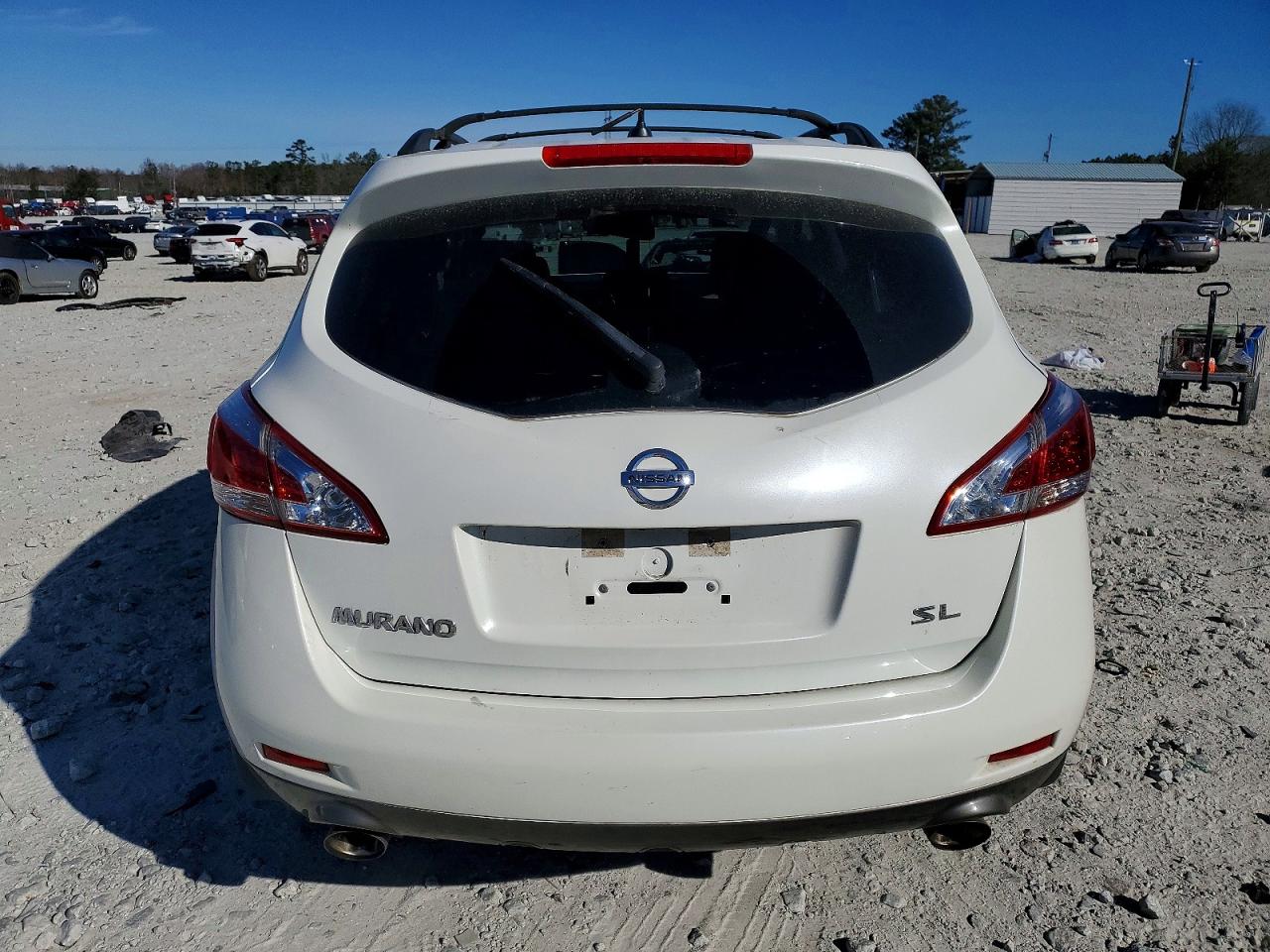 2014 NISSAN MURANO S photo 6