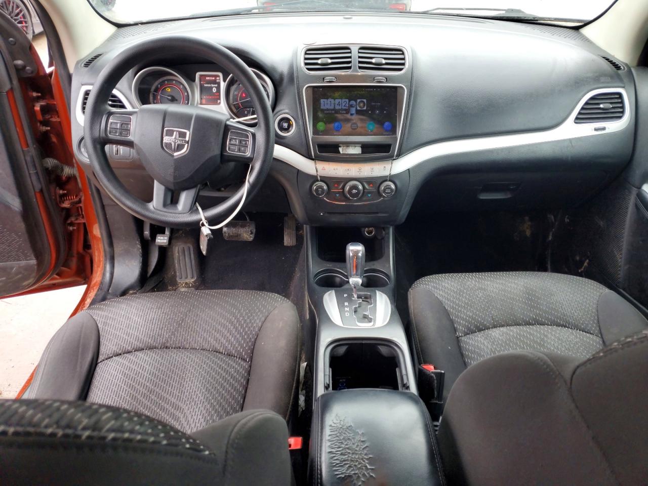 2014 DODGE JOURNEY SE photo 8