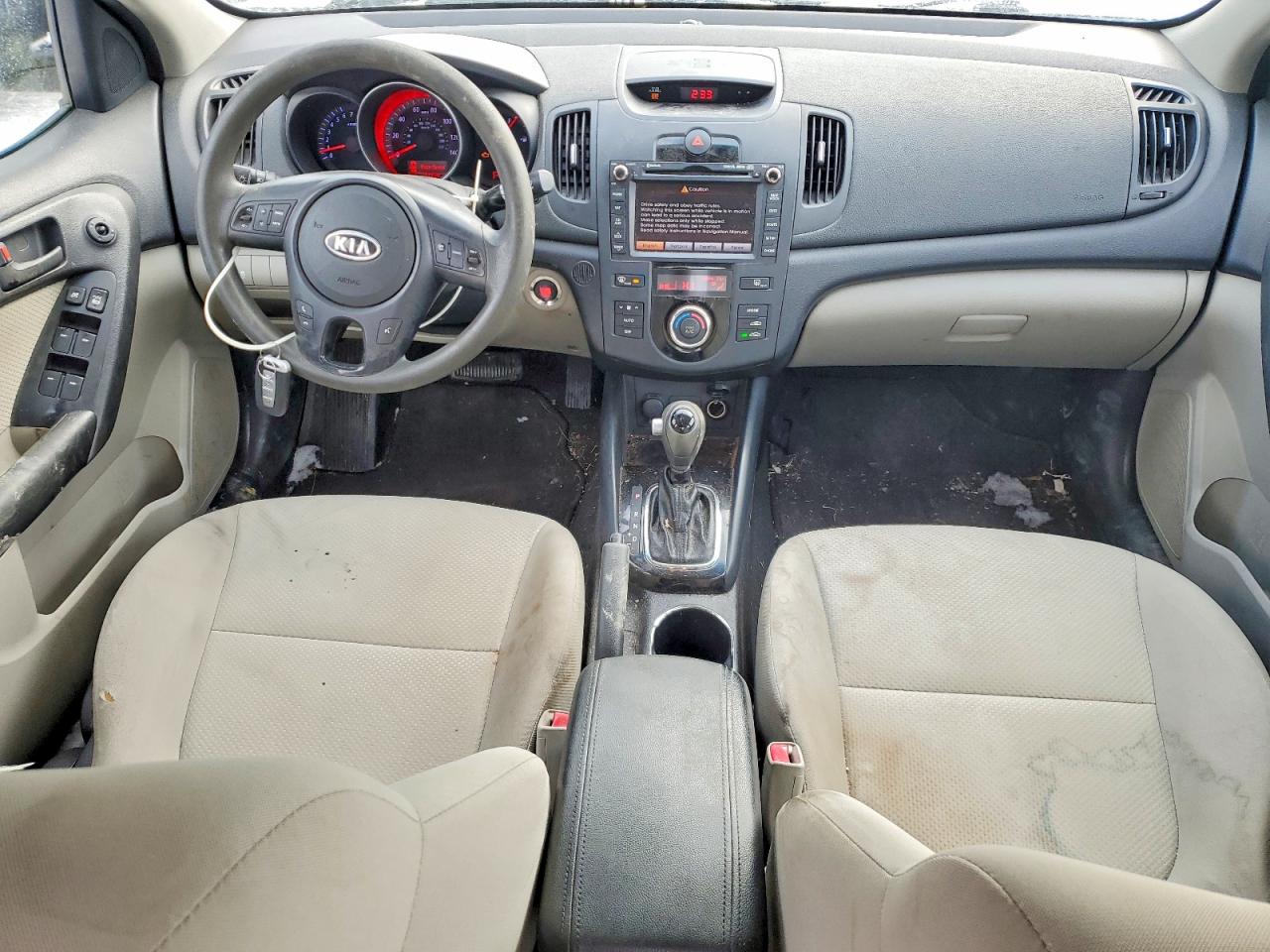 2012 KIA FORTE EX photo 8
