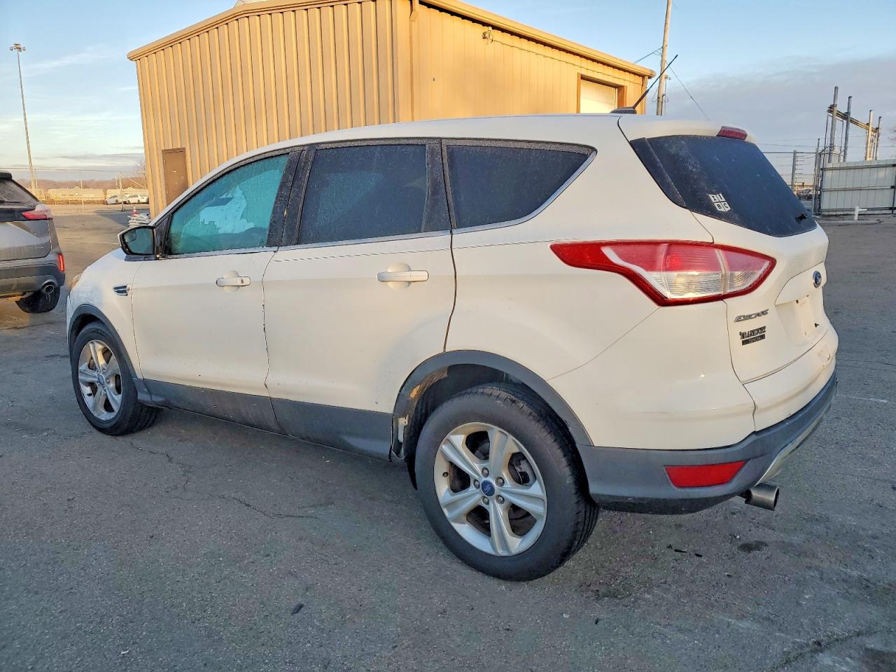2013 FORD ESCAPE SE photo 2